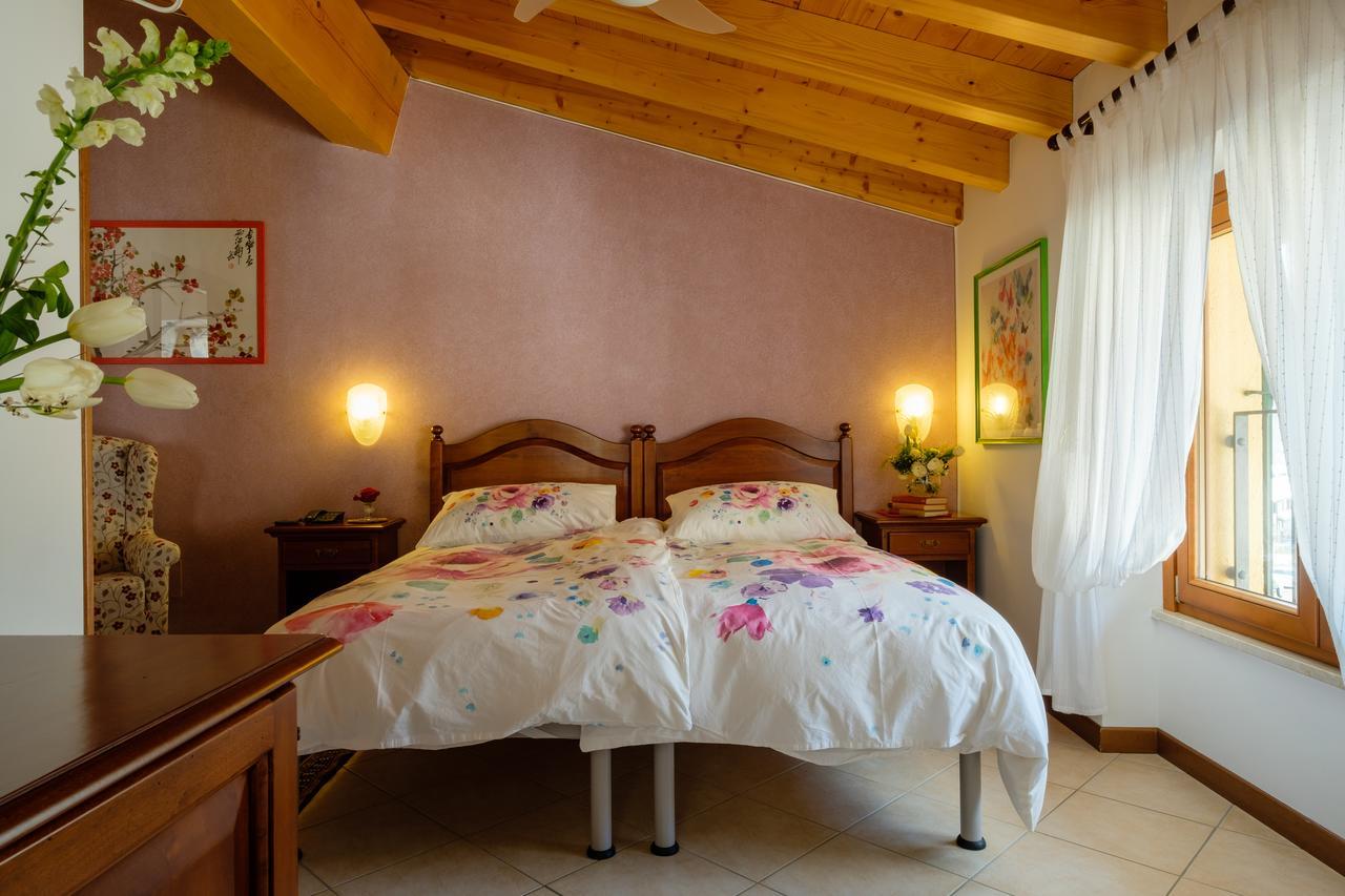 Hotel Tre Punte غارنانو المظهر الخارجي الصورة